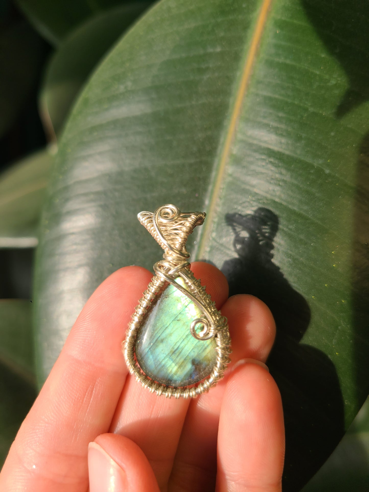 Wire Wrap Labradorite Pendant