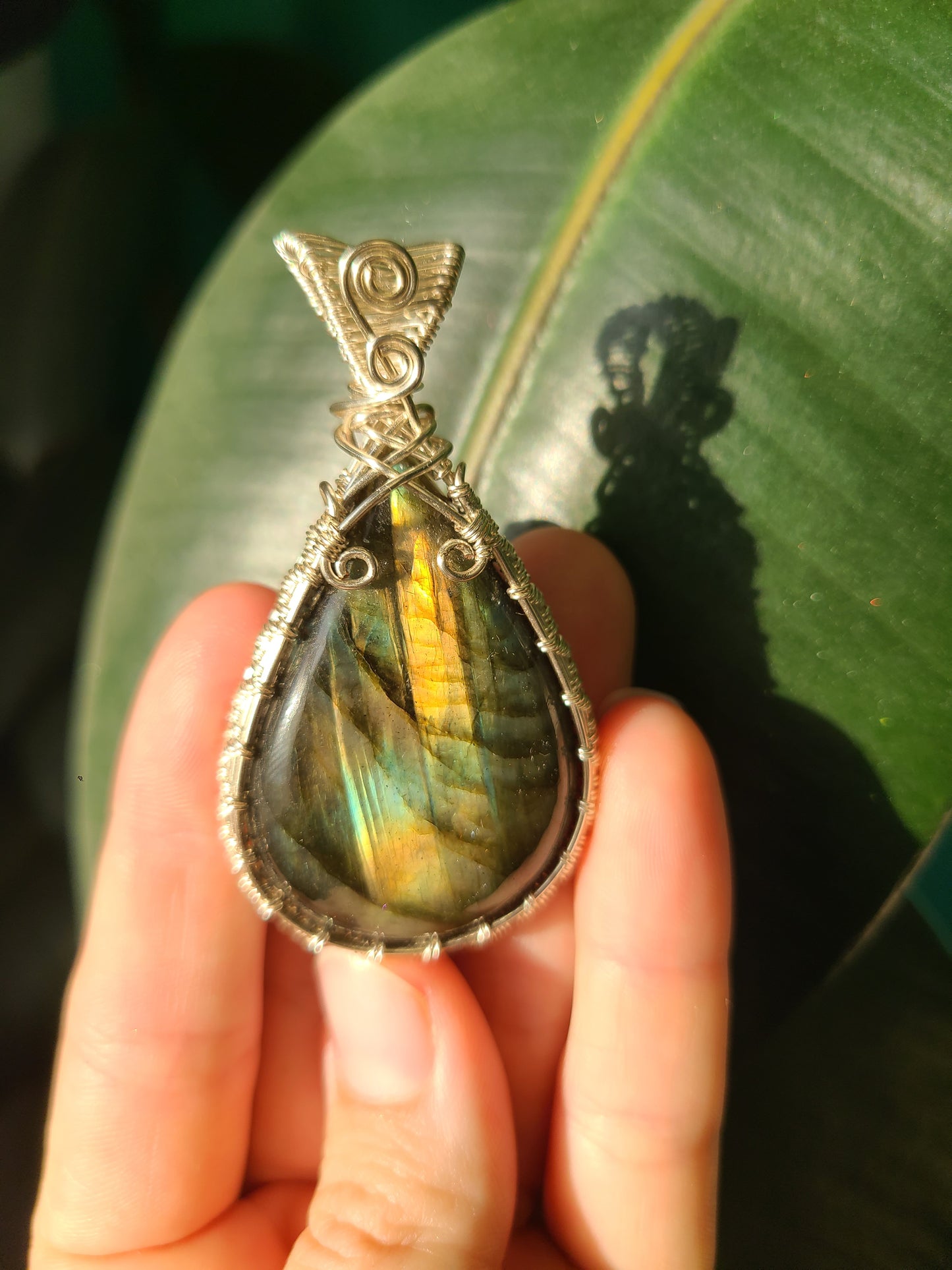 Wire Wrap Labradorite Pendant